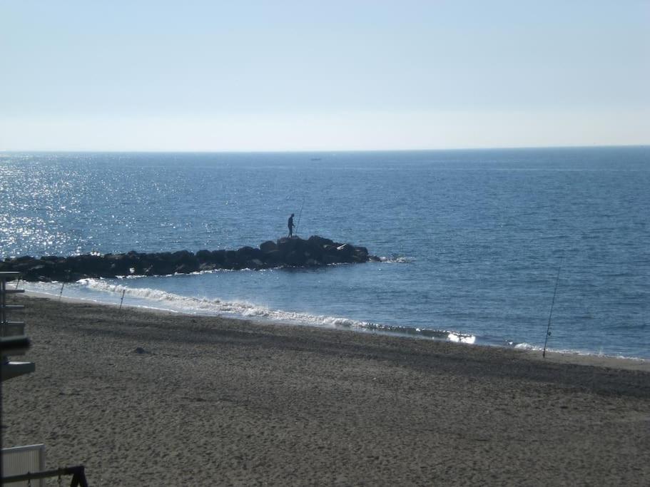 Appartement Un Sejour Les Pieds Dans L'Eau à Palavas-les-Flots Extérieur photo